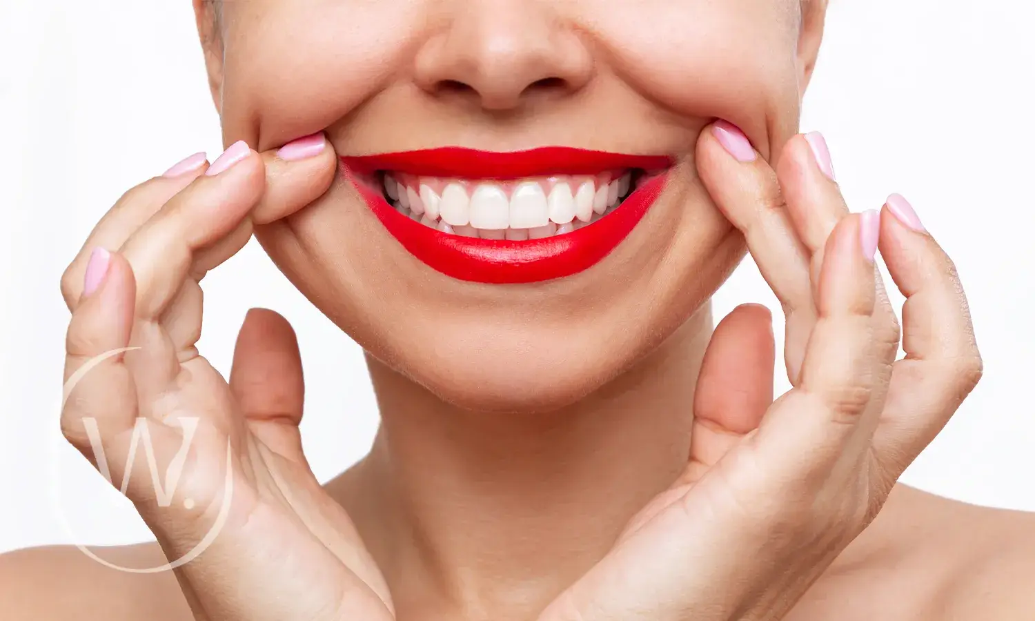 Hollywood Smile for Different Age Groups